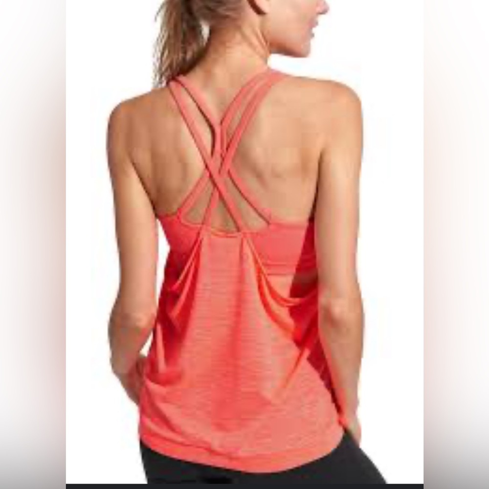 Athleta Energize Tank in Coral Size XL
